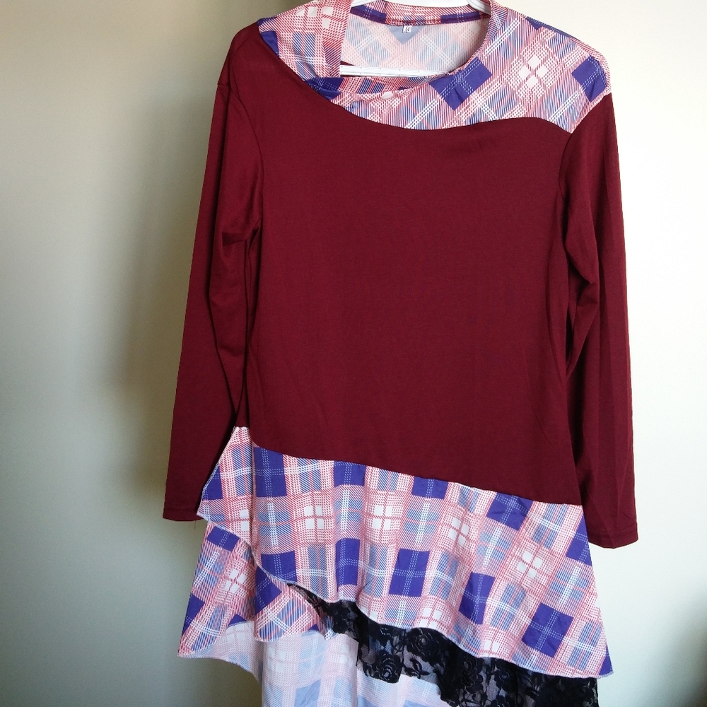 Beautiful Dress/Top with Lace, M